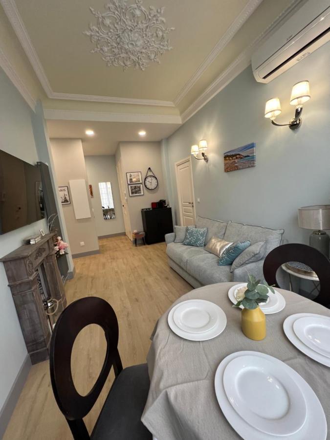 Apartment D’azur-35 *