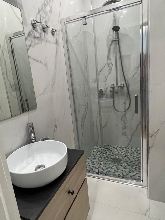 D’azur-35 Apartment *